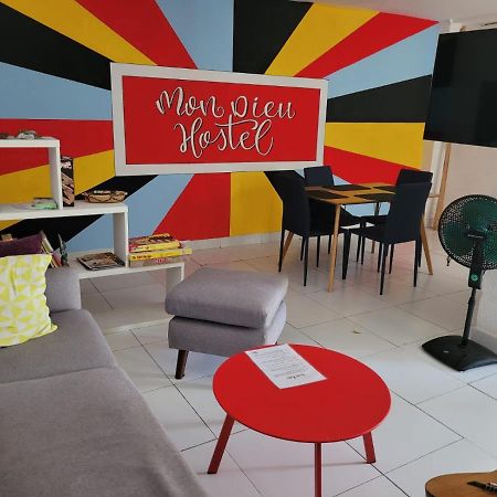 Mondieu Hostel Barranquilla  Bagian luar foto