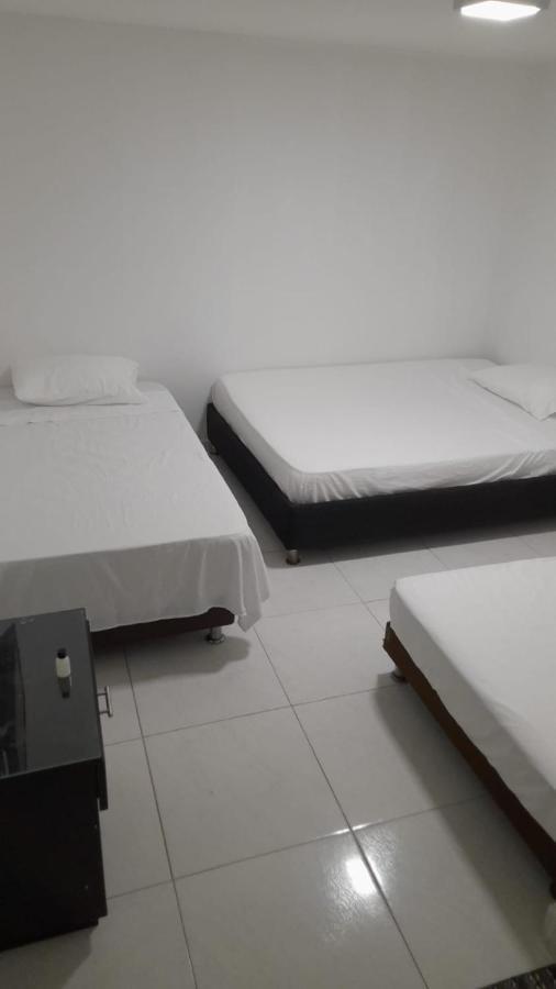 Mondieu Hostel Barranquilla  Bagian luar foto